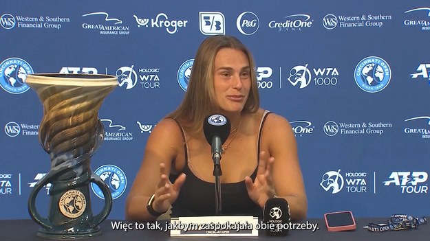 Aryna Sabalenka zdobyła swój pierwszy tytuł od styczniowego Australian Open, pokonując Jessicę Pegulę 6-3, 7-5 w poniedziałkowym Cincinnati Open.

Sabalenka, która przed meczem awansowała na drugie miejsce w rankingu, nie straciła seta w drodze po swój 15. tytuł WTA. Nigdy wcześniej nie dotarła do półfinału w Cincinnati, przegrywając w tej rundzie trzy razy.

Źródło: Associated Press