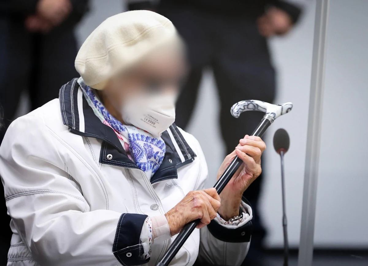 Niemiecki Federalny Trybunał Sprawiedliwości odrzucił apelację byłej sekretarki z obozu koncentracyjnego Stutthof, Irmgard F. - poinformowano we wtorek. 99-latka została dwa lata temu skazana przez sąd w Itzehoe na karę dwóch lat więzienia w zawieszeniu za pomocnictwo w zabójstwie więźniów obozu koncentracyjnego utworzonego na anektowanych terenach Wolnego Miasta Gdańska, w miejscowości Sztutowo.