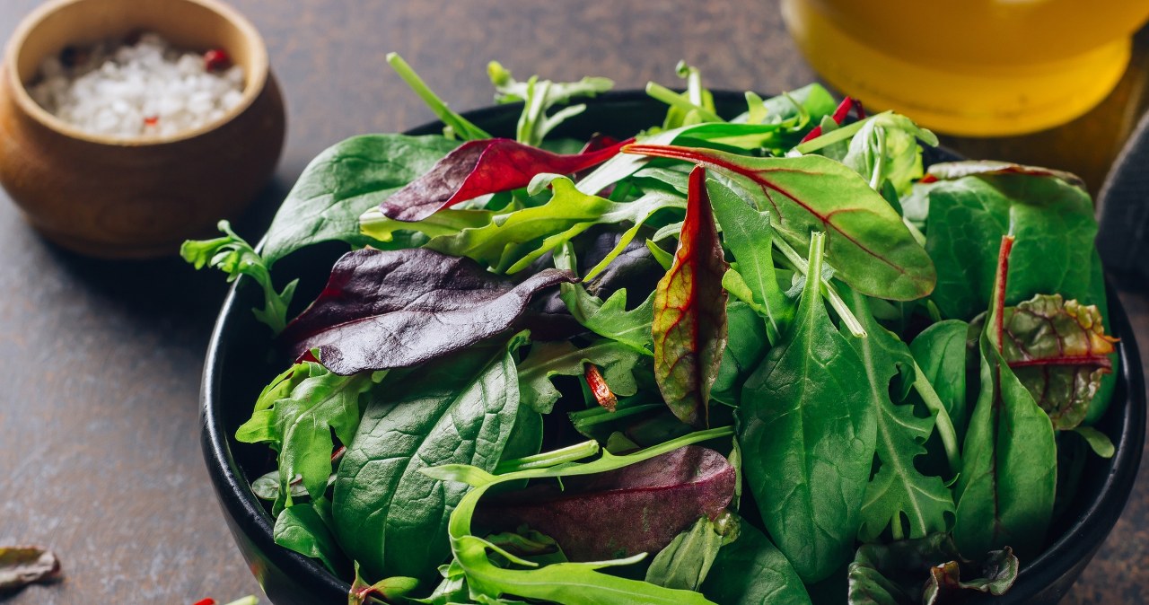 Robiła sałatkę z rukoli kupionej w Lidlu. Wśród liści czekała niespodzianka