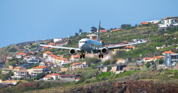 Na lotnisku w Funchal na Maderze przywrócono zawieszony od soboty ruch lotniczy. Silny wiatr sprawił, że na portugalskiej wyspie utknęło m.in. wielu turystów.