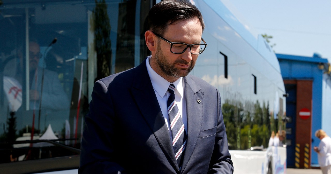 Daniel Obajtek uderza w Orlen. "4 mld na emerytury Norwegów, Amerykanów?