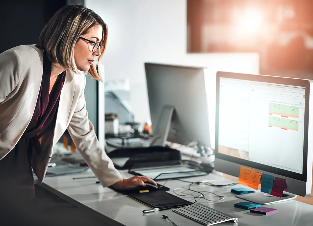 Australijscy pracownicy będą mieli od najbliższego poniedziałku zagwarantowane prawo do "odłączenia się" od pracy poza godzinami wynikającymi z umowy z pracodawcą. Informacje na ten temat przekazała agencja Reutera.