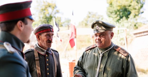 Poznańskie forty, schrony i podziemia można zwiedzić w ten weekend w ramach odbywających się w stolicy Wielkopolski XII Dni Twierdzy Poznań. Na miłośników fortyfikacji czekać będzie kilkadziesiąt obiektów, w tym schron namiestnika tzw. Kraju Warty Arthura Greisera.