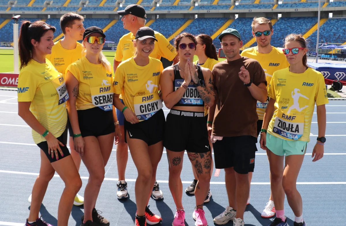 Tego biegu nigdy nie zapomną. Ośmioro słuchaczy RMF FM miało niezwykłą okazję zmierzyć się z naszą sprinterką Ewą Swobodą na bieżni Stadionu Śląskiego.