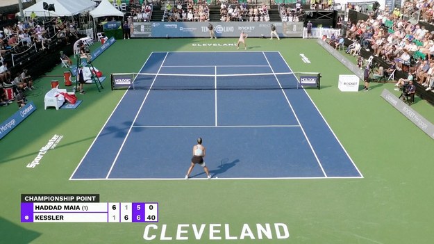 Mccartney Kessler wygrała z Beatriz Haddad Maia 1-6, 6-1, 7-5 podczas finału turnieju: Tennis in the Land w Cleveland w stanie Ohio w USA.

