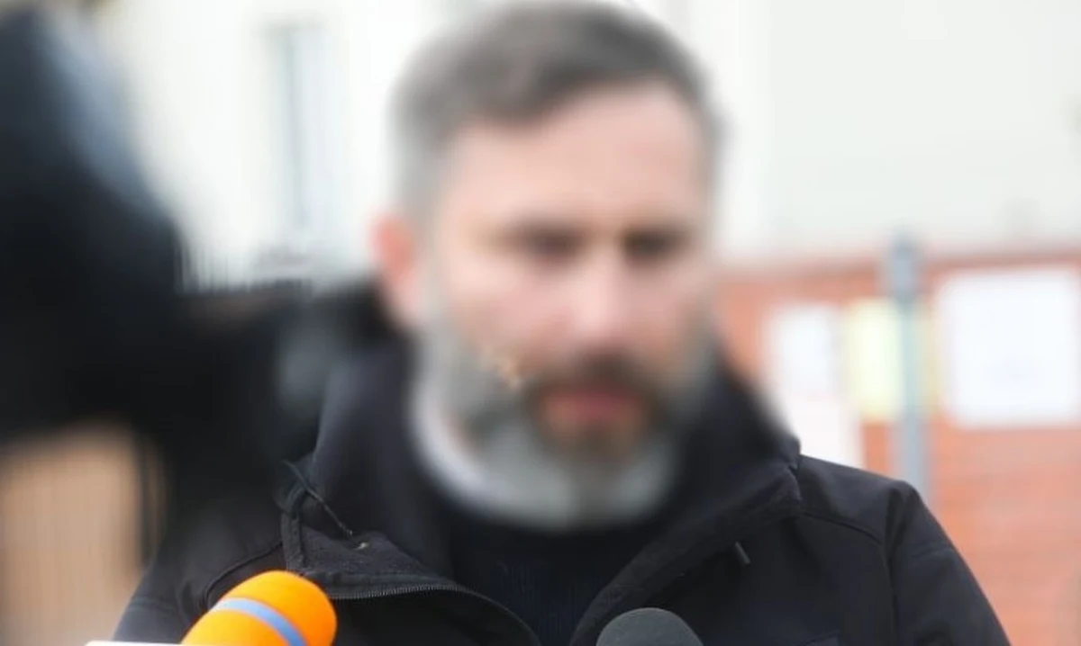 Służby mają dowody, że biznesmen Paweł S. i Michał K., były prezes RARS, uciekli z kraju i się ukrywają - informuje "Rzeczpospolita".