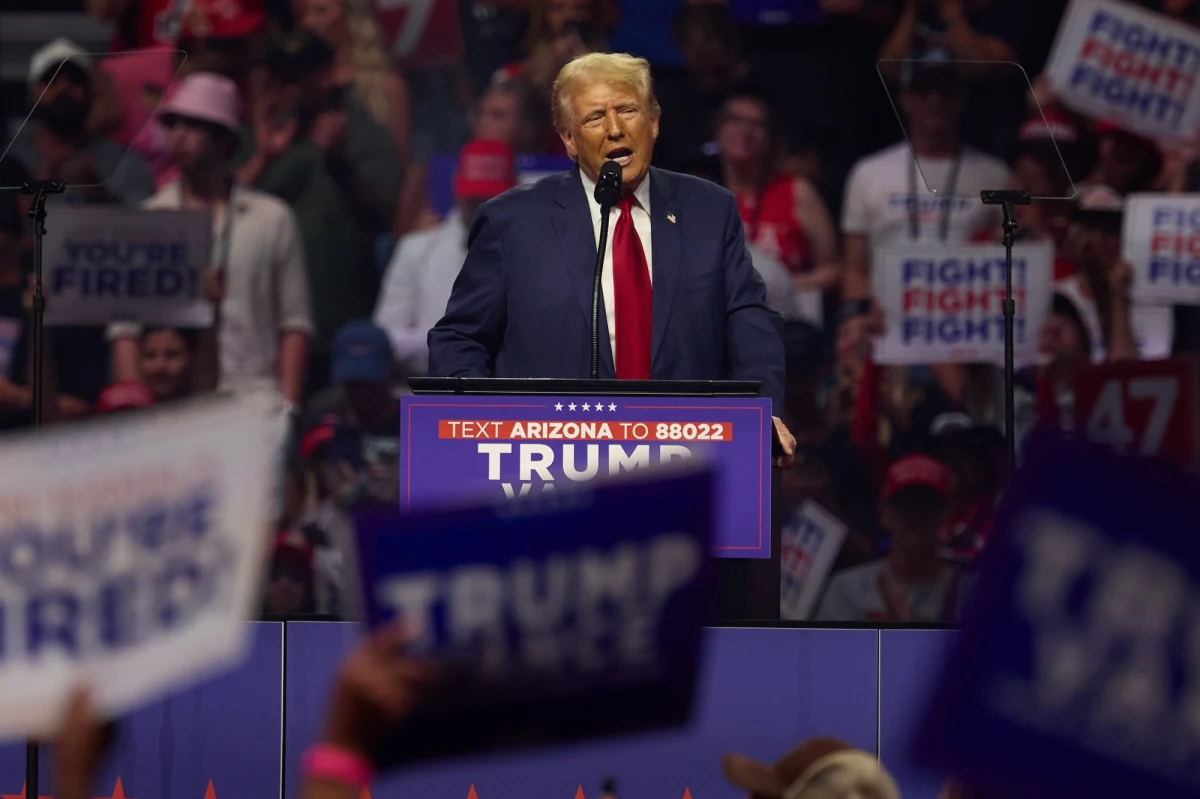 Były prezydent Donald Trump zasugerował, że może wycofać się z debaty z wiceprezydentką Kamalą Harris w telewizji ABC. Kandydat republikanów zarzuca telewizji stronniczość, a oba sztaby spierają się o to, czy mikrofony kandydatów powinny być wyłączane.