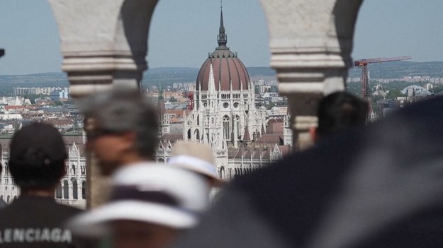 Budapeszt może nie jest tak wysoko na liście turystycznych perełek jak Londyn, Paryż czy Rzym, ale dla miejscowych stolica Węgier jest niezrównana.

W 1987 r. Budapeszt został wpisany na Listę Światowego Dziedzictwa UNESCO ze względu na kulturowe i architektoniczne znaczenie brzegów Dunaju i dzielnicy Zamku Buda. W 2002 r. rozszerzono ją o bogatą aleję Andrássyego i pobliski Plac Bohaterów.