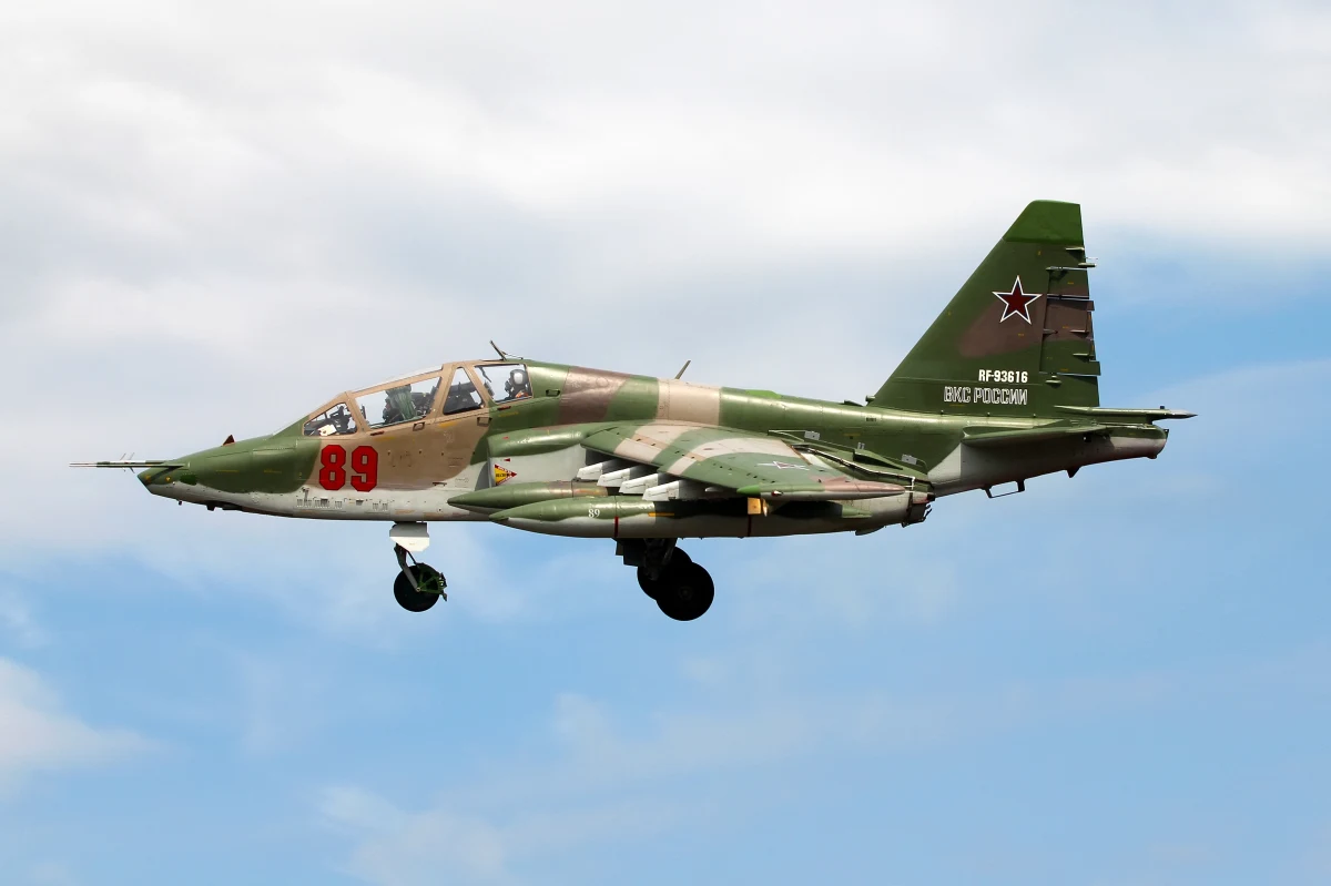 Ukraińscy żołnierze zestrzelili rosyjski samolot szturmowy Su-25. Maszyna została trafiona pociskiem z ręcznej wyrzutni rakietowej w rejonie Kramatorska na wschodzie Ukrainy. Informację przekazało w środę dowództwo zgrupowania Chortyca w obwodzie donieckim.