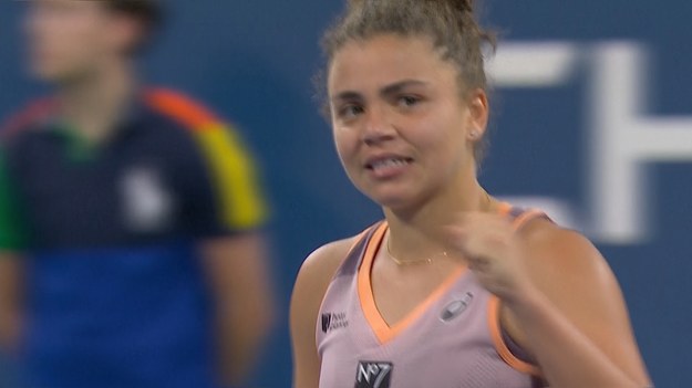 Jasmine Paolini w meczu pierwszej rundy US Open zmierzyła się Biancą Andreescu. Ostatecznie lepsza okazała się Włoszka, która zwyciężyła 6:7(5), 6:2, 6:4. Zobacz skrót meczu. 