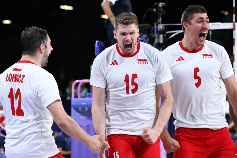 Kochanowski to undergo knee procedure, out of Nations League in Chicago