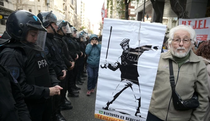 Protesty emerytów w Buenos Aires. Policja użyła gazu łzawiącego