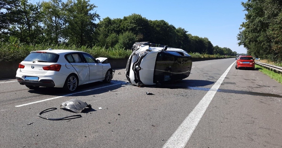  Aktywiście klimatyczni na autostradzie. Doprowadzili do wypadku