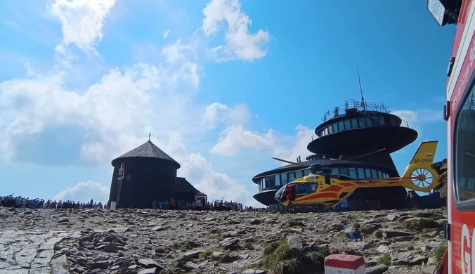 Tragedia w Karkonoszach. Turysta zmarł w drodze na Śnieżkę