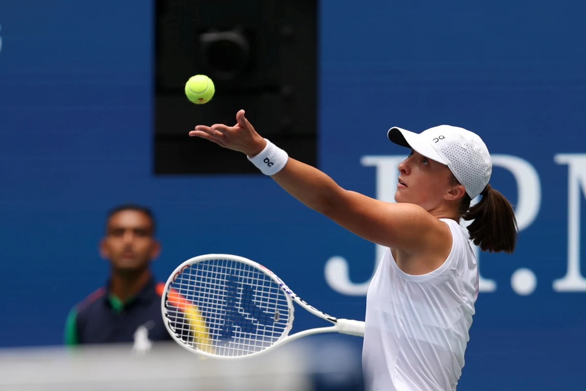 Iga Świątek awansowała do 3. rundy wielkoszlemowego US Open. Polka pokonała na kortach w Nowym Jorku Japonkę Eną Shibaharą 6:0, 6:1.