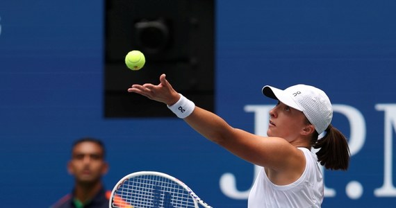 Iga Świątek awansowała do 3. rundy wielkoszlemowego US Open. Polka pokonała na kortach w Nowym Jorku Japonkę Eną Shibaharą 6:0, 6:1.