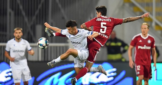 Piłkarze Legii Warszawa pokonali w Prisztinie kosowską Dritę Gnjilane 1:0 (0:0) w rewanżowym meczu czwartej, ostatniej rundy eliminacji Ligi Konferencji i awansowali do fazy zasadniczej tych rozgrywek. Pierwsze spotkanie polski zespół wygrał u siebie 2:0.