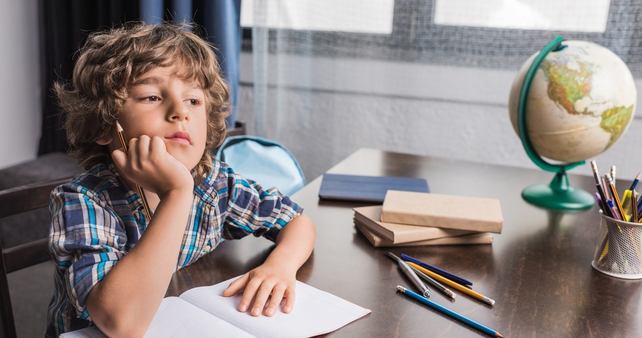 podopiecznego, szóstej, klasie, szkoły, podstawowej, który, zdiagnozowane, ADHD, silną, potrzebę, wychodzenia, klasy, czasie, le Dziecko z ADHD w szkole: Jak zadbać o jego potrzeby?