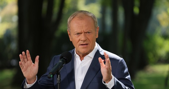 Premier Donald Tusk podpisał zarządzenia przedłużające obowiązywanie stopni alarmowych BRAVO i BRAVO-CRP do 30 listopada. Informację przekazało Rządowe Centrum Bezpieczeństwa.