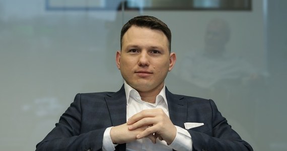 "Będę najaktywniejszym prezydentem, pod względem złożonych i zawetowanych ustaw" - zadeklarował lider Konfederacji Sławomir Mentzen. Na sobotniej konwencji oficjalnie ogłosił start w wyborach prezydenckich w 2025 roku.