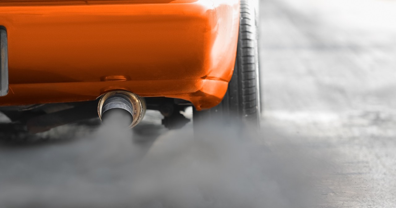 Producenci zapłacą kary za każde auto spalinowe. Gigantyczne kwoty wiadomości,aktualności,Interia Producenci zapłacą kary za każde auto spalinowe. Gigantyczne kwoty