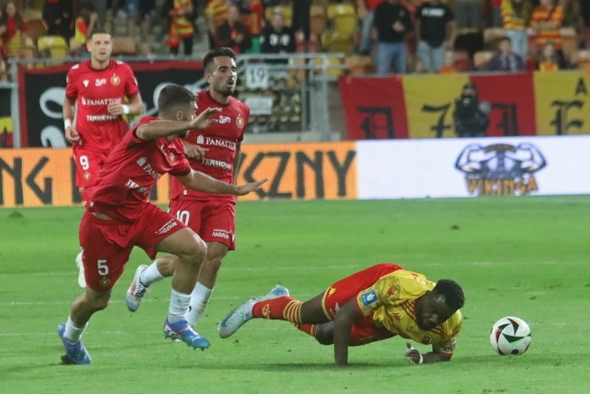 Jagiellonia Białystok wygrała z Widzewem Łódź 1:0 w 7. kolejce PKO Ekstraklasy. Mistrzowie Polski bardzo szybko zdobyli bramkę. Piłka trafiła do siatki w 62. sekundzie spotkania.