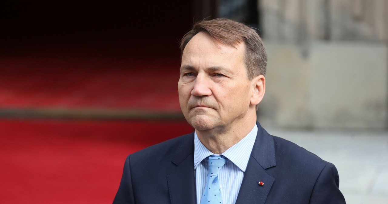  Mamy obowiązek. Sikorski o rosyjskich pociskach