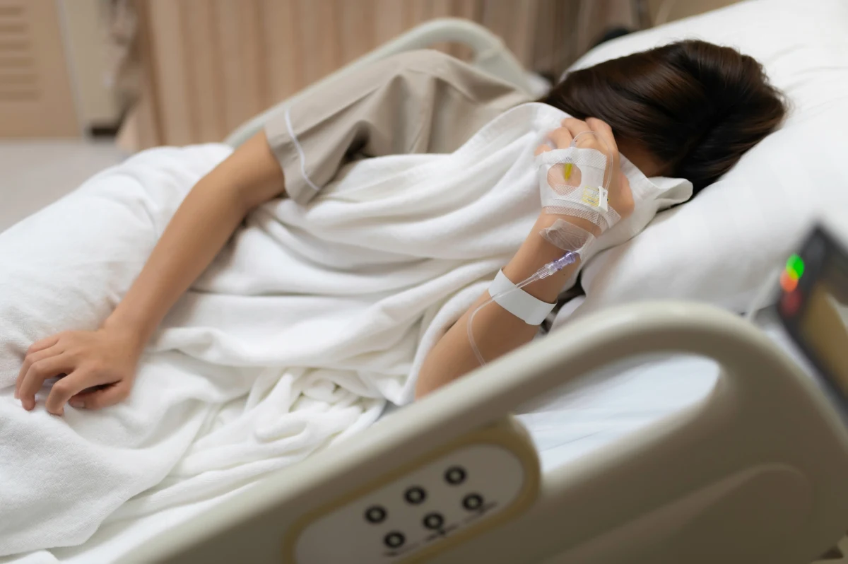 Po raz pierwszy od sześciu lat w Słowenii potwierdzono przypadki zakażenia wirusem gorączki Zachodniego Nilu. Na chorobę zapadły trzy osoby. Wszyscy zakazili się na terenie kraju. To wirusowa choroba przenoszona przez komary, która może doprowadzić nawet do zapalenia opon mózgowych czy zaplenia mózgu. 