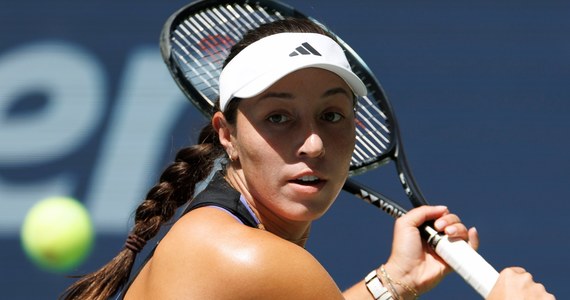 Jessica Pegula czeka na Igę Świątek w ćwierćfinale wielkoszlemowego US Open. W 1/8 finału rozstawiona z szóstką Amerykanka pokonała Rosjankę Dianę Sznajder (18) 6:4, 6:2. W nocy z poniedziałku na wtorek Świątek zmierzy się z Ludmiłą Samsonową.