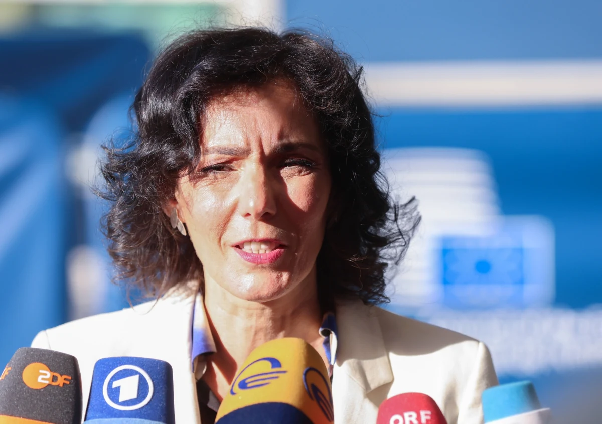 Belgia w końcu zdecydowała w sprawie swojego komisarza - to obecna minister spraw zagranicznych tego kraju Hadja Lahbib. Belgia już po terminie jako ostatni kraj przesłała szefowej Komisji Europejskiej Ursuli von der Leyen nazwisko kandydatki.