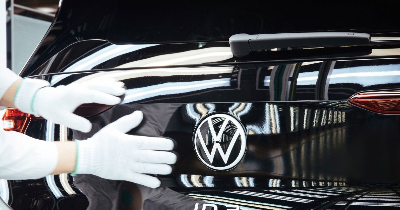 Volkswagen wstrzyma produkcję aut elektrycznych. Za słabo się sprzedają