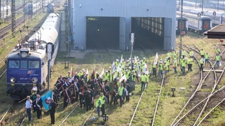 Blokada torów na Śląsku. Związkowcy protestują przeciw zwolnieniom w PKP Cargo