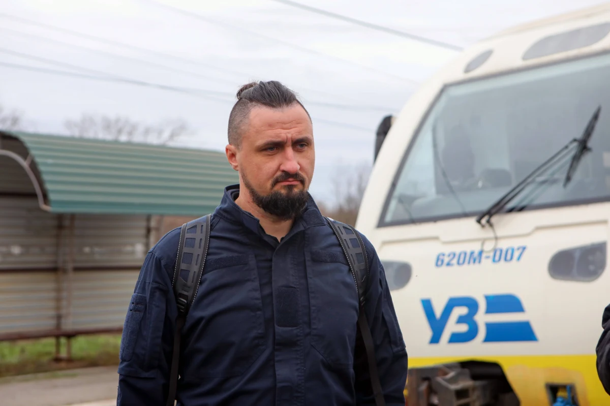 Minister ochrony środowiska i zasobów naturalnych Rusłan Striłec, minister ds. strategicznych gałęzi przemysłu Ołeksandr Kamyszin i minister sprawiedliwości Denys Maluska złożyli we wtorek rezygnacje. Informację przekazał przewodniczący Rady Najwyższej Ukrainy Rusłan Stefanczuk.