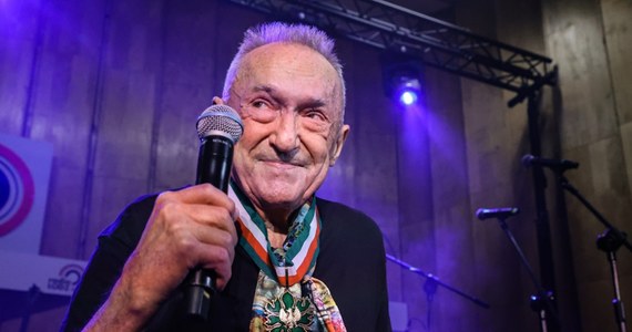 Michał Urbaniak został uhonorowany złotym medalem "Zasłużony Kulturze Gloria Artis". Polski jazzman odebrał odznaczenie z rąk wojewody łódzkiej Doroty Ryl. 