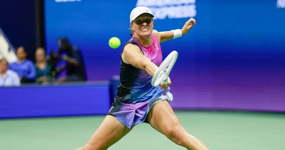 Iga Świątek odpadła w ćwierćfinale wielkoszlemowego turnieju US Open. Rozstawiona z numerem jeden Polka przegrała z Jessicą Pegulą (nr 6.) 2:6, 4:6. Był to dziesiąty mecz tych tenisistek i czwarta wygrana Amerykanki.