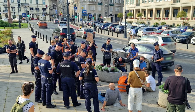 Zablokowali centrum Warszawy. Apelują do Donalda Tuska