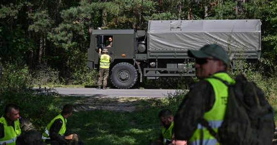 Wojsko zakończyło poszukiwania drona, który 26 sierpnia wleciał nad część województwa lubelskiego z Ukrainy - dowiedział się reporter RMF FM Krzysztof Zasada. Nie znaleziono żadnych śladów tego niezidentyfikowanego dotąd obiektu latającego. 