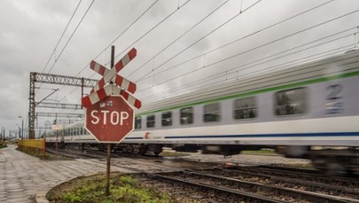 Tajemnicza śmierć pod kołami pociągu. Mężczyzna zginął na miejscu