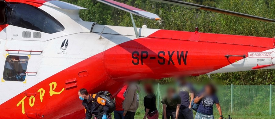 Nie woda z potoku, a norowirus był przyczyną złego samopoczucia turystów, którzy w sierpniu odwiedzili Dolinę Roztoki w Tatrach. 25 sierpnia ratownicy TOPR-owcy musieli użyć śmigłowca, by ewakuować z Doliny Pięciu Stawów Polskich oraz z okolic Morskiego Oka osoby z objawami zatrucia pokarmowego.