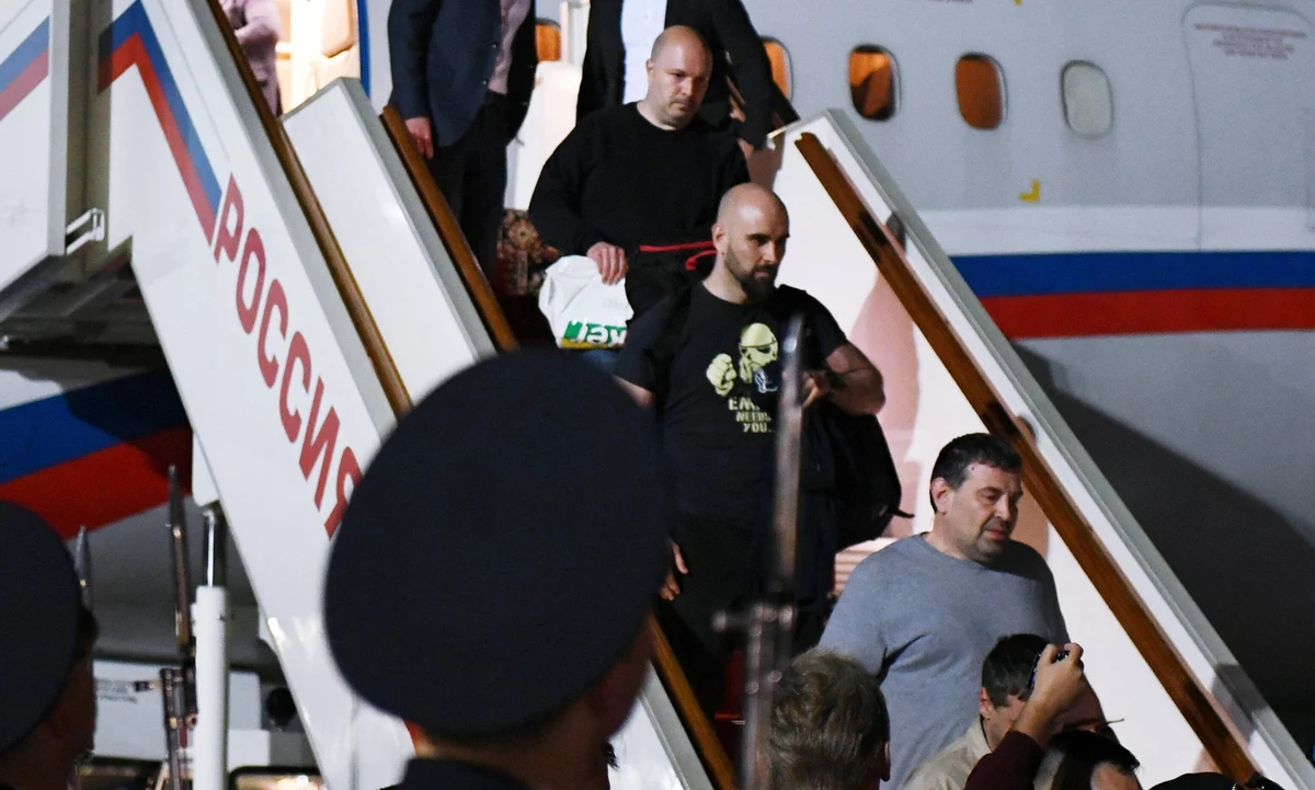 W aktach, zarówno jawnych, jak i niejawnych, udostępnionych podejrzanemu o szpiegostwo Pawłowi Rubcowowi, nie było żadnych tajemnic państwowych, które mogłyby w jakikolwiek sposób zaszkodzić Polsce - zaznaczył rzecznik Prokuratury Krajowej prok. Przemysław Nowak.