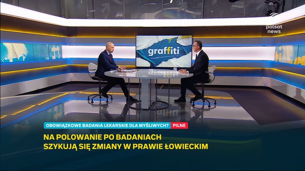 Wiceminister klimatu i środowiska Mikołaj Dorożała zasugerował, że myśliwi powinni przechodzić badania lekarskie podobnie jak przedstawiciele wielu innych grup.- Ja nie jestem myśliwym. Nie znam tej specyfiki i nie wiem, czy można myśliwego porównać do policjanta, więc to powinno powinni ocenić fachowcy - stwierdził Dariusz Klimczak.Dalej zaznaczył: "problem jest w tym, że osobą odpowiedzialną za lasy i za kontakty z myśliwymi jest osoba, która z tym środowiskiem nie potrafi znaleźć wspólnego języka i generuje tam problemy". 