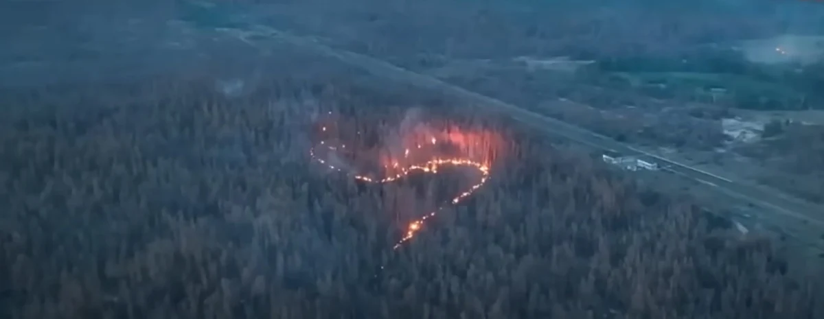 Coś dziwnego lata nad głowami rosyjskich żołnierzy w Ukrainie i zieje ogniem. Podejrzewa się, że Ukraińcy opracowali nowy typ drona z bronią opartą na wykorzystaniu termitu. Maszynę nazwano "Dracarys" od komendy, którą bohaterowie "Gry o Tron" wydają smokom. 
