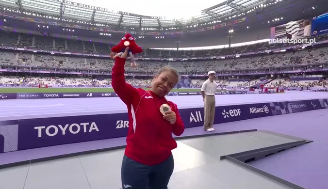 Renata Śliwińska z paralimpijskim srebrem! Oto ceremonia medalowa. WIDEO