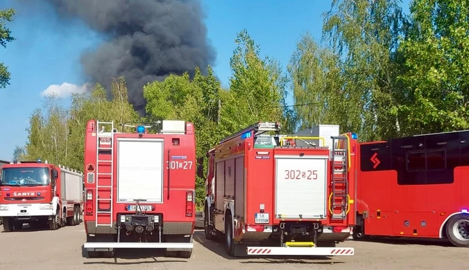 Kłęby dymu nad Zabrzem. Wydano alert RCB