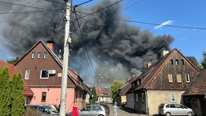 Pożar składowiska odpadów w Zabrzu opanowany. Jest alert RCB