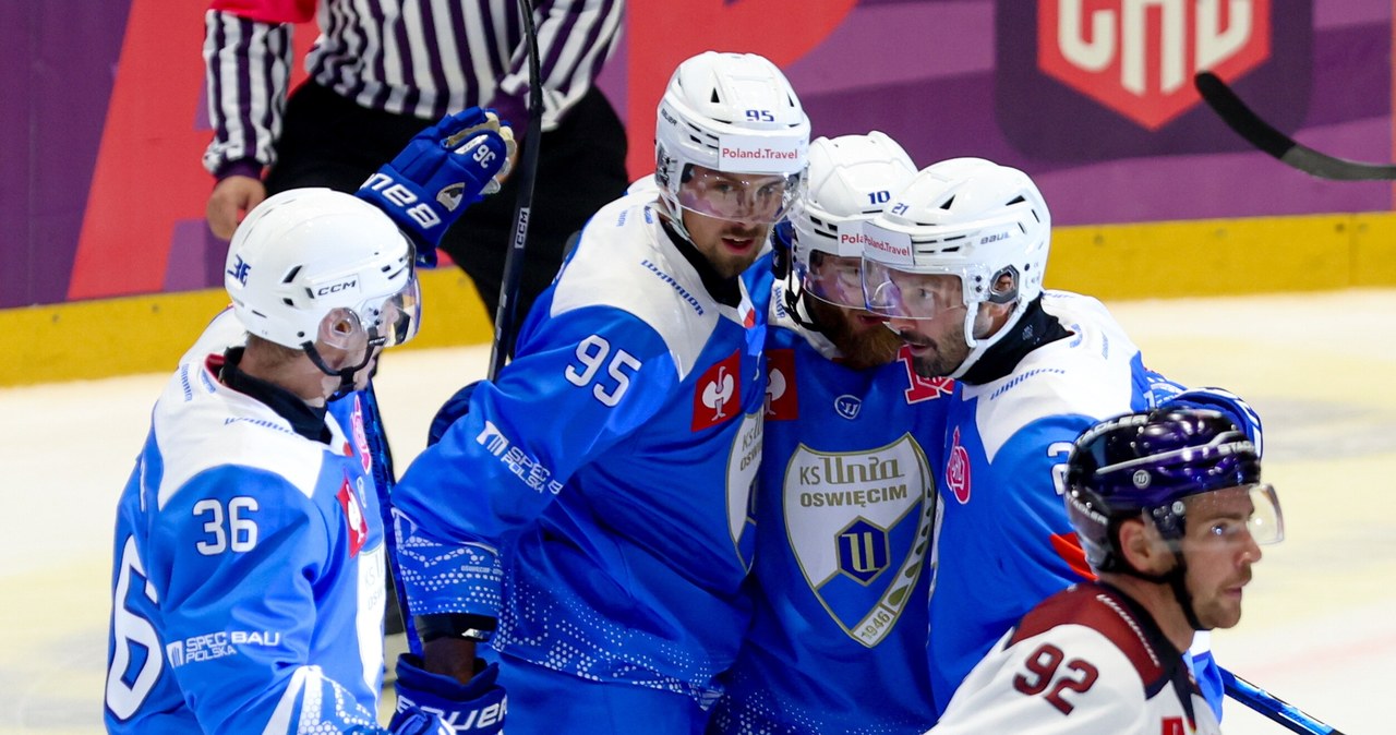 hokej, live, wyniki na żywo, Polska, Czechy, NHL, hockey, Cracovia Niemcy popsuli wielkie święto w Oświęcimiu. Mistrz Polski bez szans