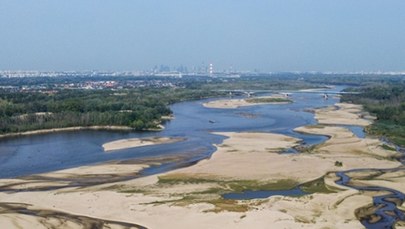 IMGW: Nowy rekord najniższego stanu wody w Wiśle w stolicy