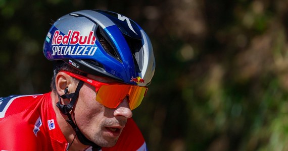 Słoweński kolarz Primoż Roglić z ekipy Red Bull Bora-hansgrohe po raz czwarty zwyciężył w wyścigu kolarskim Vuelta a Espana. Obok niego na podium stanęli Australijczyk Ben O'Connor (Decathlon AG2R La Mondiale) oraz Hiszpan Enric Mas (Movistar).