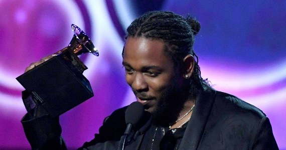 To Kendrick Lamar będzie główną gwiazdą przyszłorocznego Super Bowl Halftime Show. Popularny raper uświetni finał amerykańskiej ligi futbolu amerykańskiego NFL 9 lutego 2025 roku w Nowym Orleanie. 