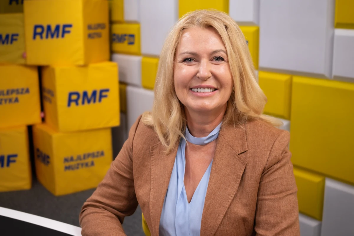 "Mam nadzieję, że do końca kadencji przynajmniej większość 100 konkretów będzie zrealizowana" - mówiła w Porannej rozmowie w RMF FM europosłanka Koalicji Obywatelskiej Elżbieta Łukacijewska. Warto przypomnieć, że były to obietnice, które miały zostać spełnione w czasie pierwszych 100 dni rządów Donalda Tuska. "Nieraz pan coś w rodzinie obiecuje, a potem się okazuje, że rzeczywistość nie pozwala zrealizować tego wszystkiego" - przekonywała rozmówczyni Roberta Mazurka. 